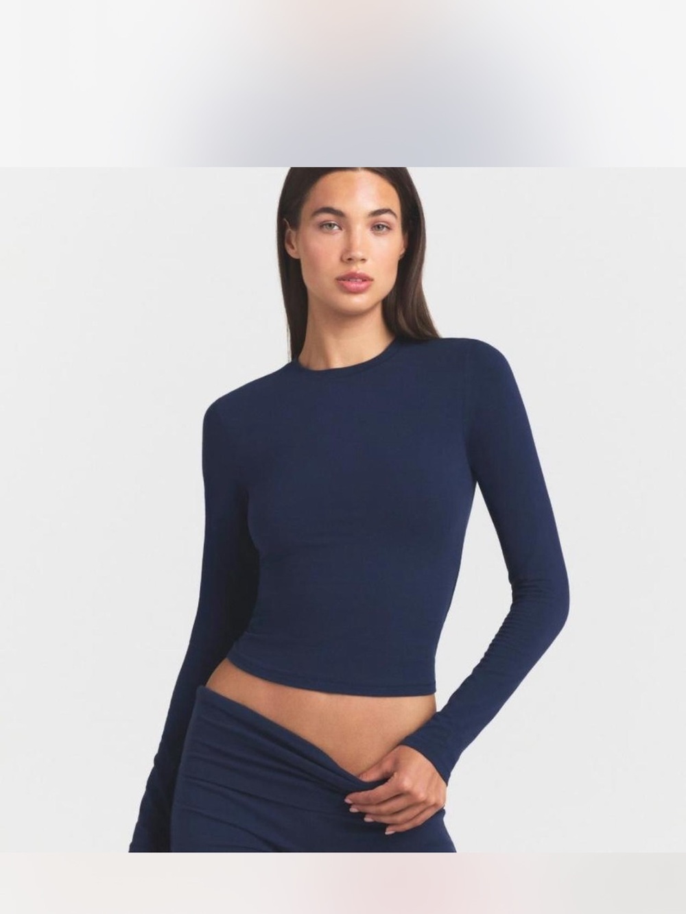 Skims Long-Sleeve Navy Crewneck Women's- Fits Everybody Top